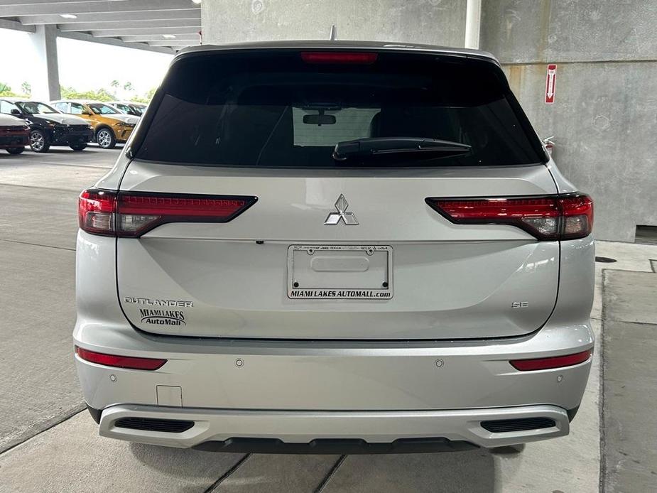 new 2024 Mitsubishi Outlander car, priced at $29,589