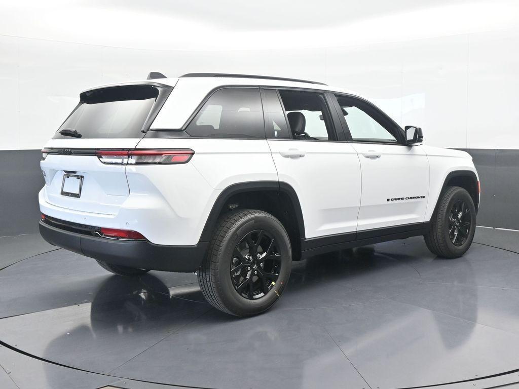 new 2025 Jeep Grand Cherokee car