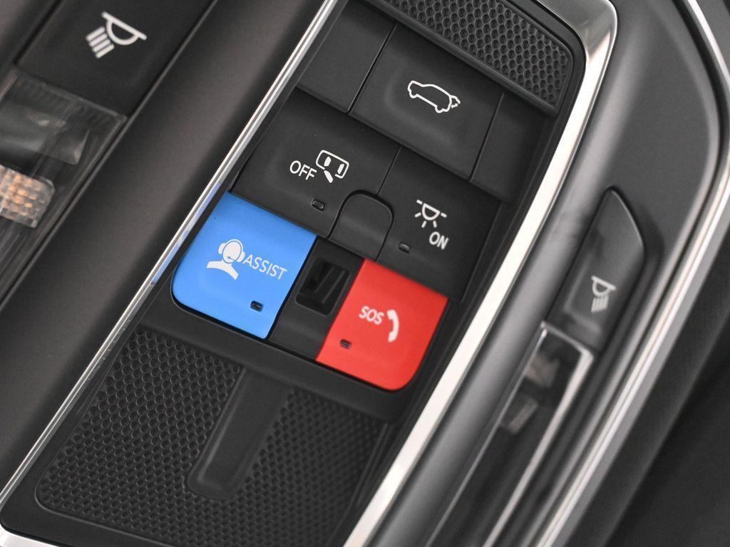 new 2025 Jeep Grand Cherokee car