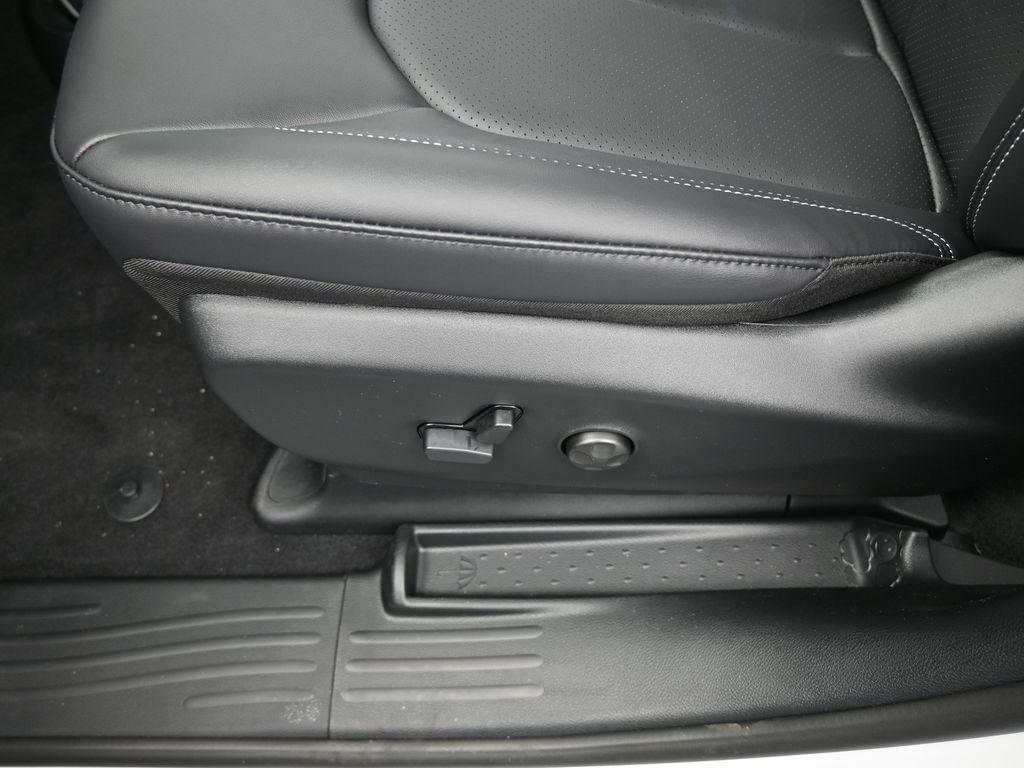 new 2025 Chrysler Pacifica car