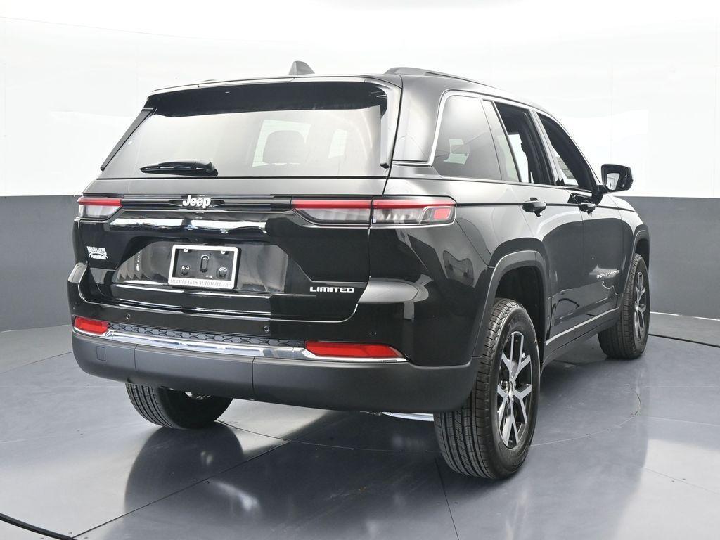 new 2025 Jeep Grand Cherokee car