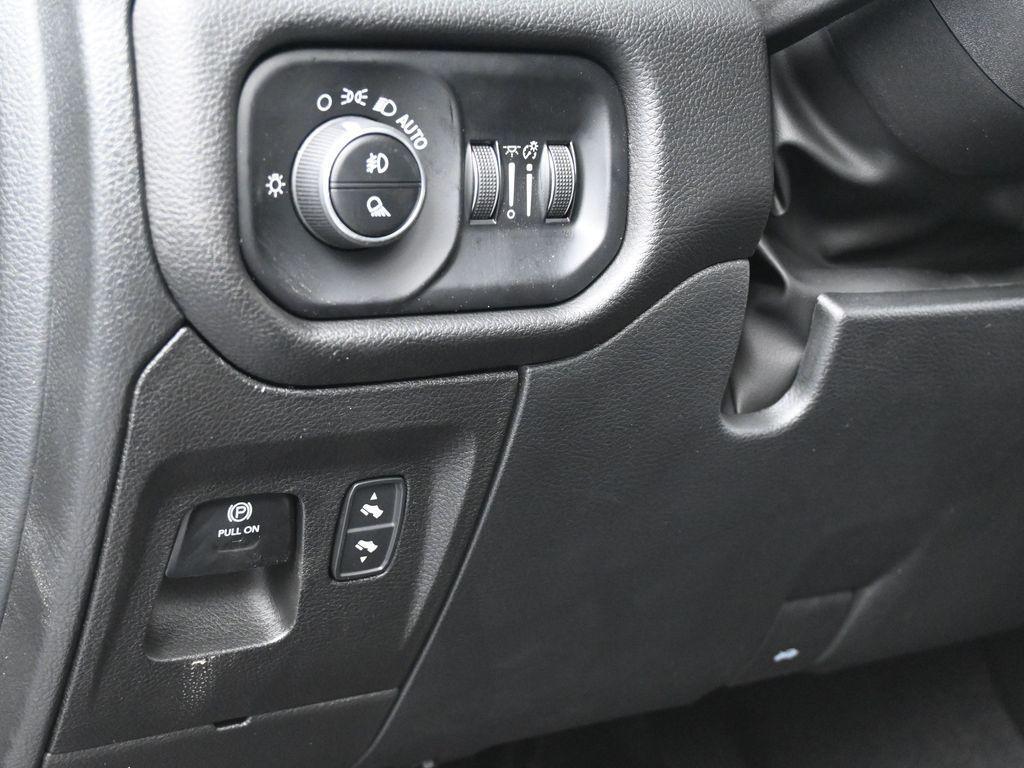 new 2025 Ram 1500 car, priced at $54,471