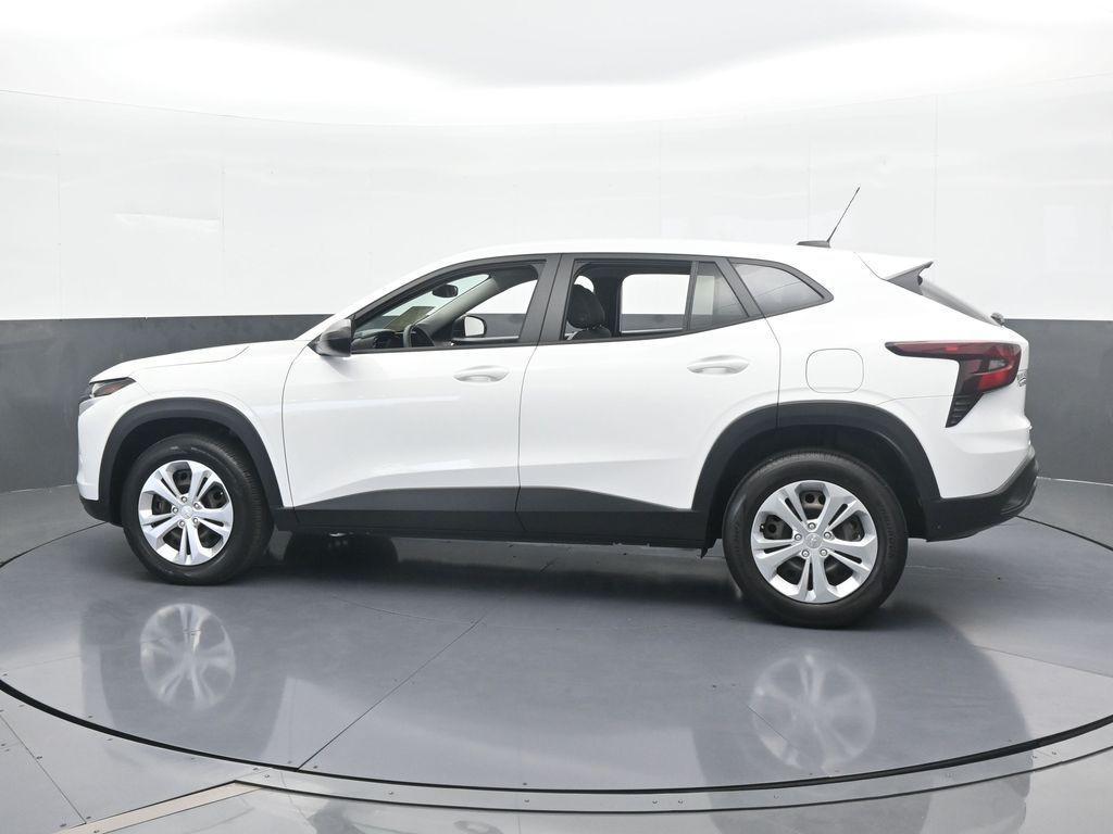 used 2024 Chevrolet Trax car, priced at $17,950