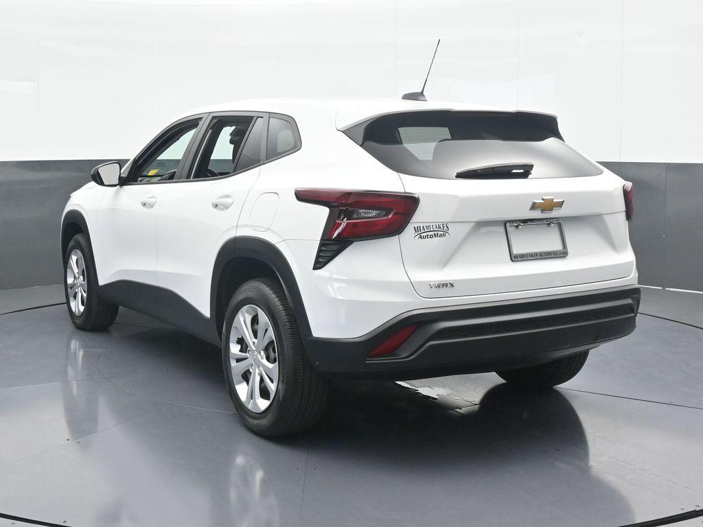 used 2024 Chevrolet Trax car, priced at $17,950