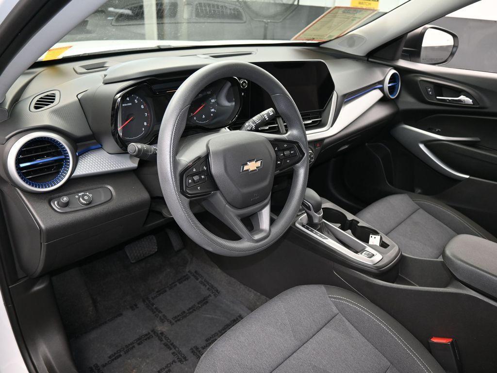 used 2024 Chevrolet Trax car, priced at $17,950