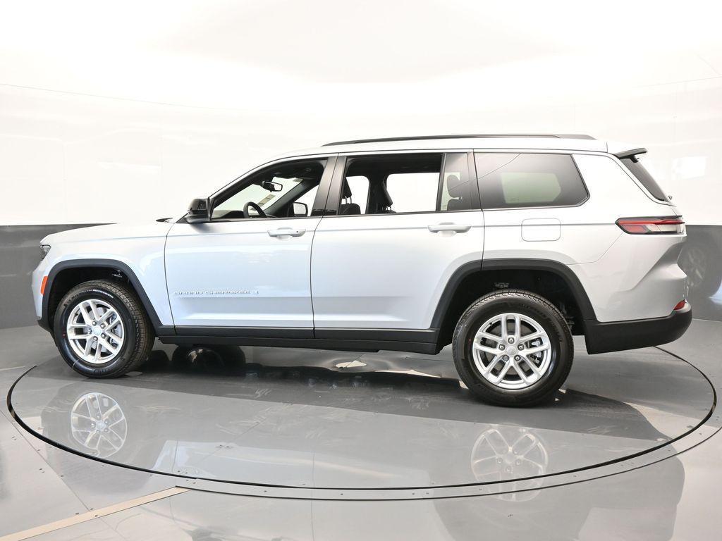 new 2024 Jeep Grand Cherokee L car, priced at $42,159