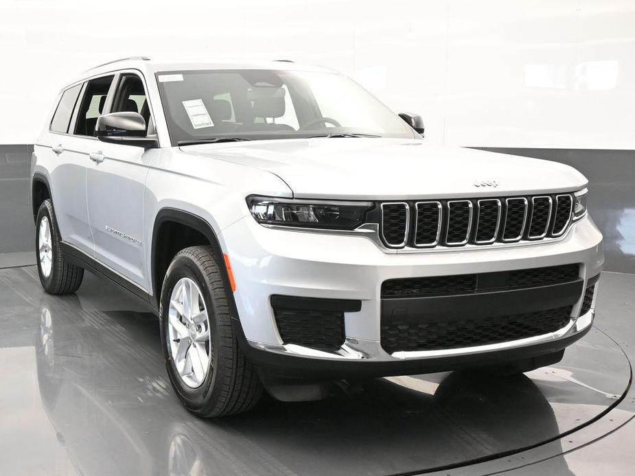 new 2024 Jeep Grand Cherokee L car, priced at $32,909