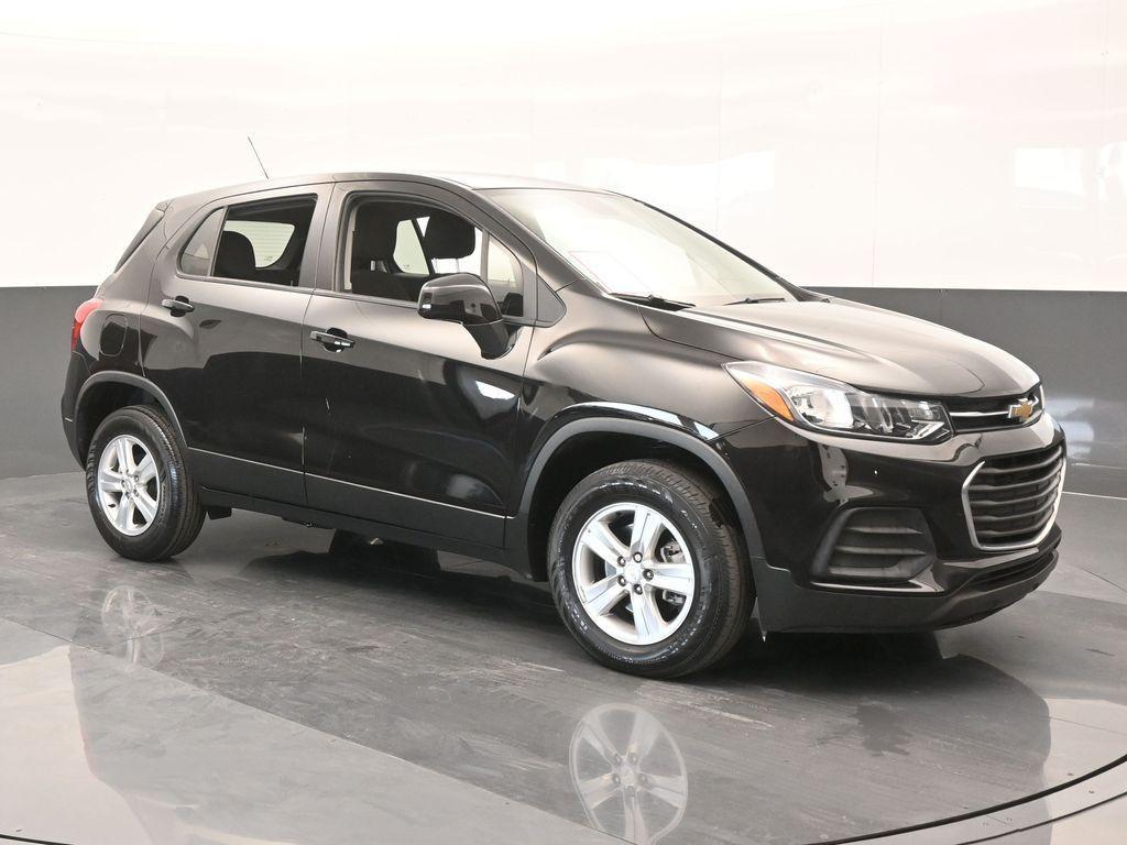 used 2022 Chevrolet Trax car, priced at $14,750