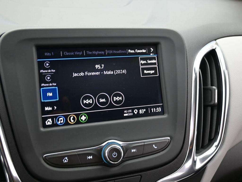 used 2023 Chevrolet Equinox car, priced at $17,995