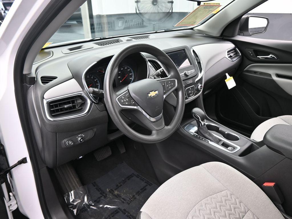 used 2023 Chevrolet Equinox car, priced at $17,995