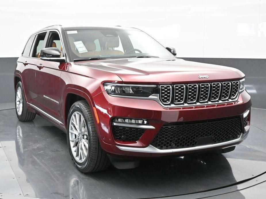 new 2024 Jeep Grand Cherokee car, priced at $52,864