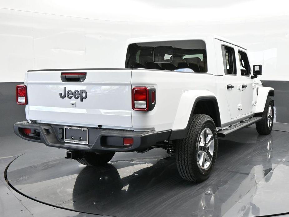 new 2024 Jeep Gladiator car, priced at $44,408