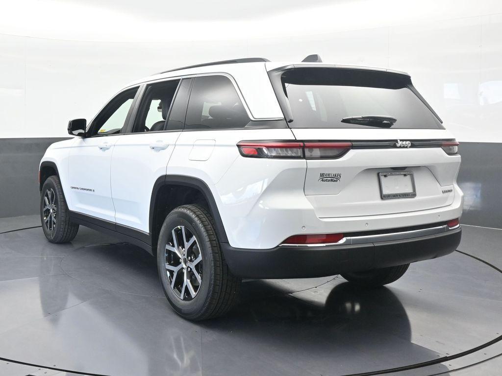 new 2025 Jeep Grand Cherokee car