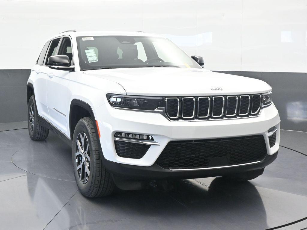 new 2025 Jeep Grand Cherokee car