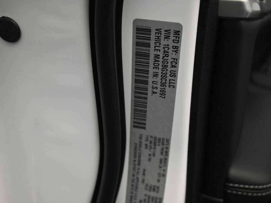 new 2025 Jeep Grand Cherokee car