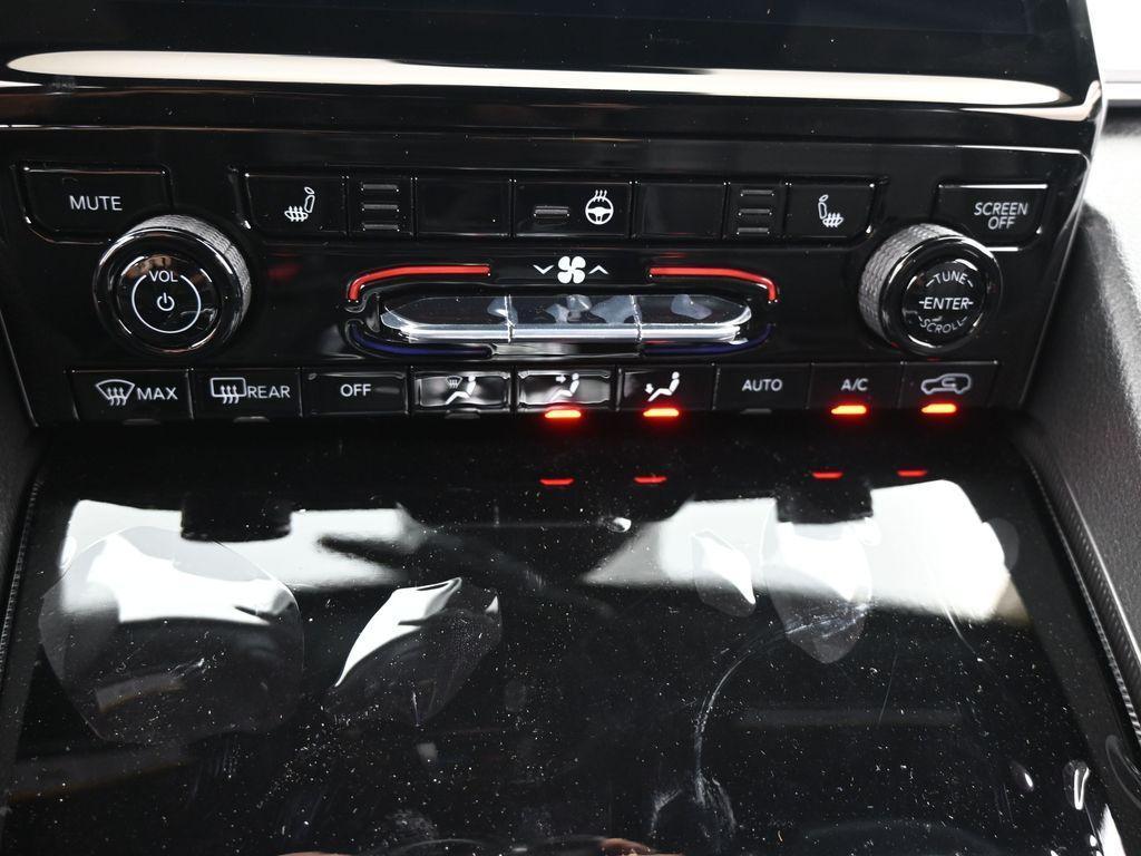 new 2025 Jeep Grand Cherokee L car