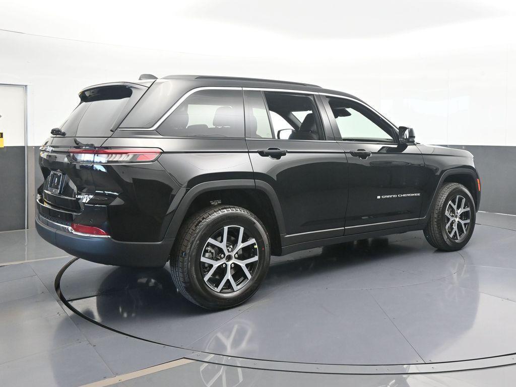 new 2025 Jeep Grand Cherokee car