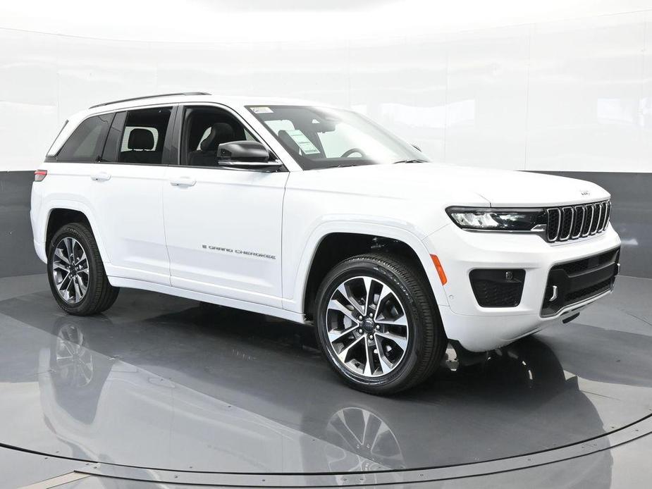 new 2024 Jeep Grand Cherokee car, priced at $50,721