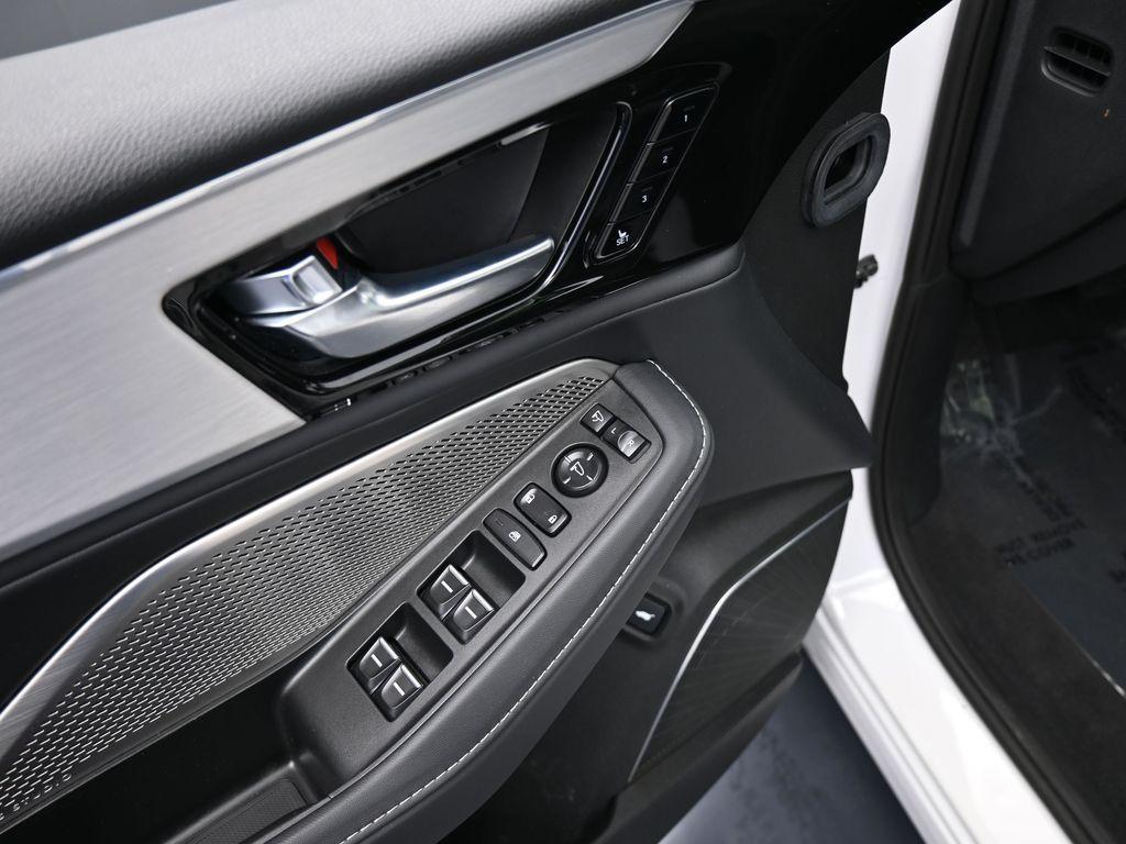 used 2023 Acura MDX car, priced at $38,995