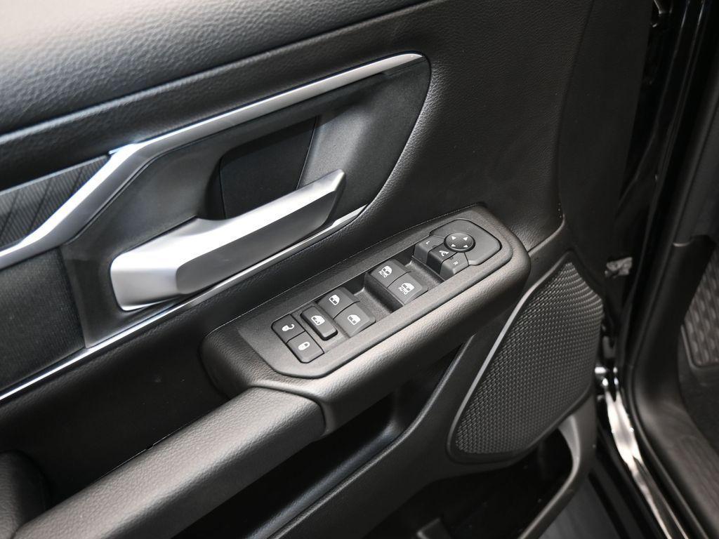 new 2025 Ram 1500 car, priced at $53,334