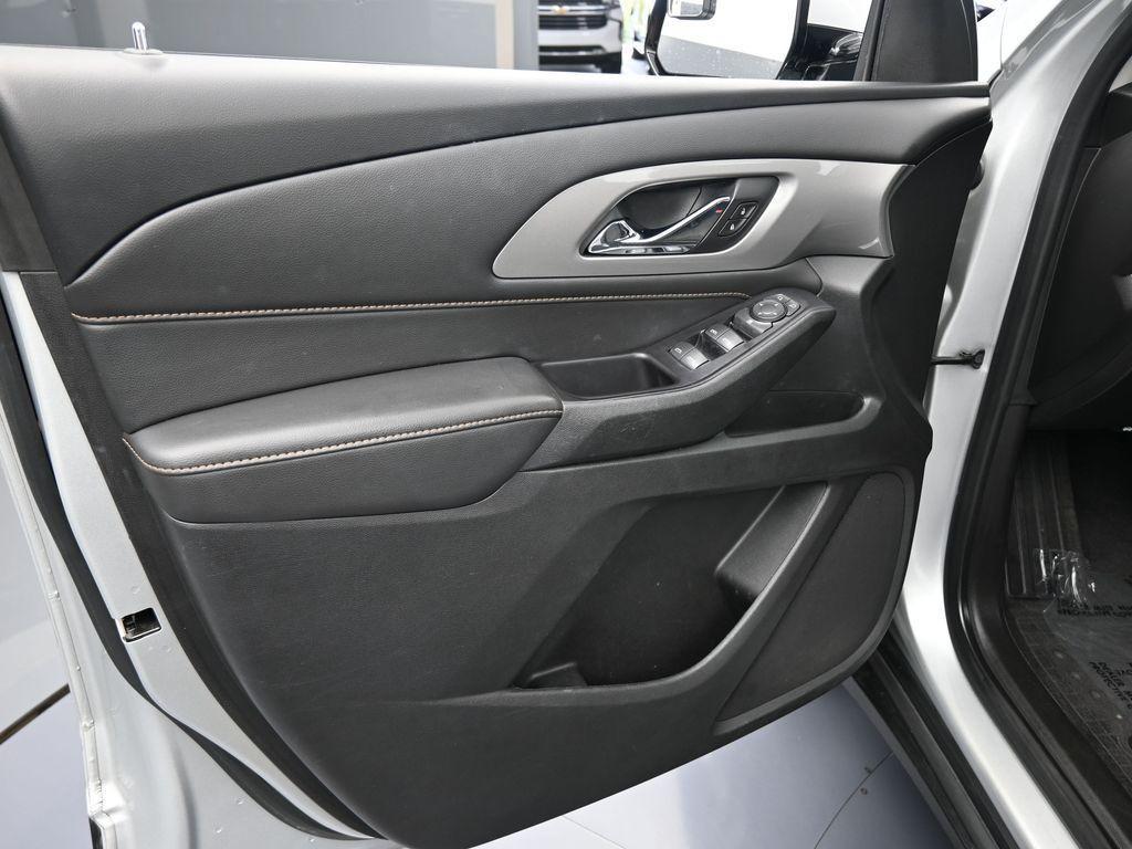 used 2020 Chevrolet Traverse car, priced at $19,950