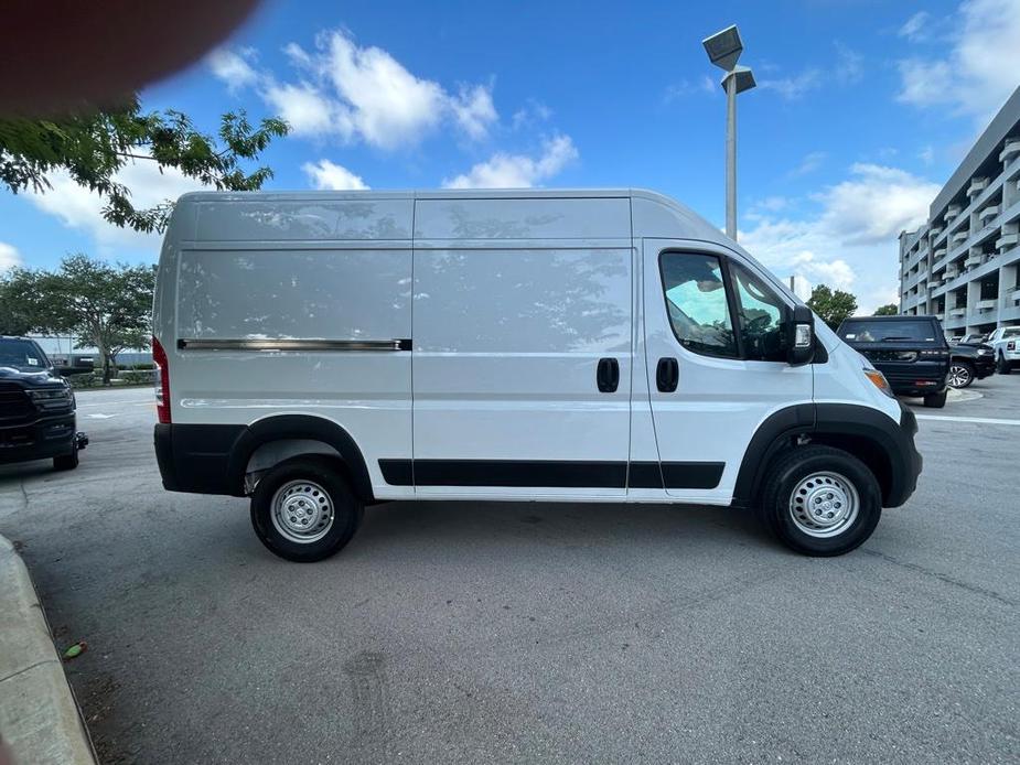 new 2024 Ram ProMaster 2500 car, priced at $44,391