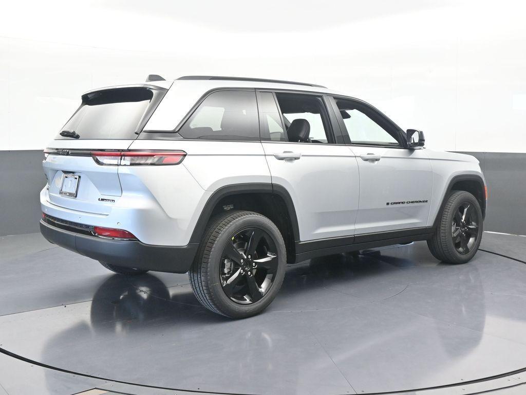 new 2025 Jeep Grand Cherokee car