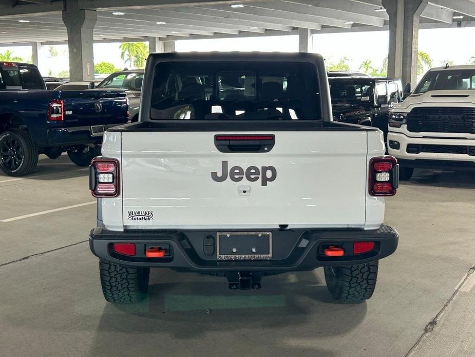 new 2024 Jeep Gladiator car, priced at $50,475