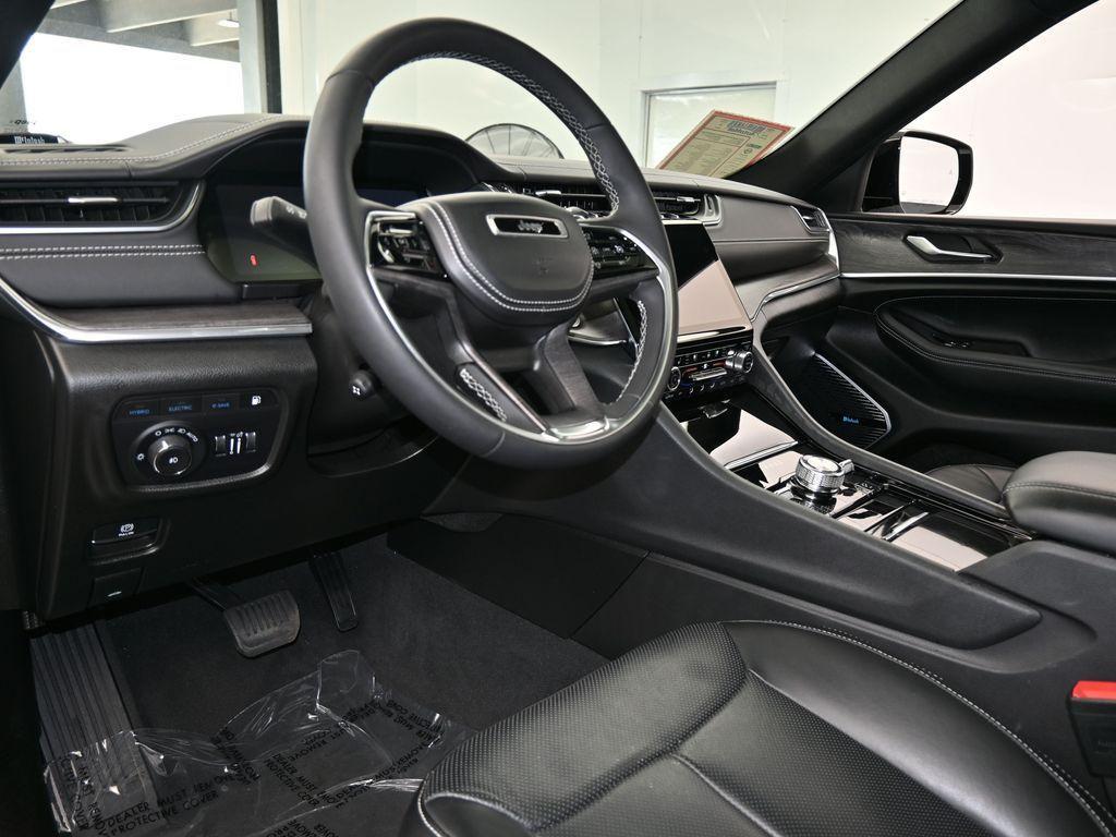 used 2022 Jeep Grand Cherokee 4xe car, priced at $41,994