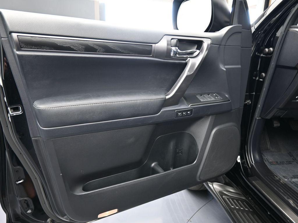 used 2022 Lexus GX 460 car, priced at $49,950
