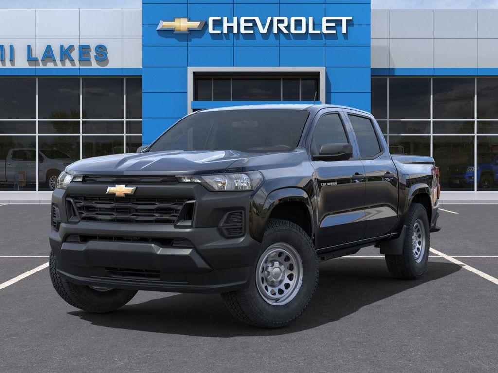 new 2025 Chevrolet Colorado car, priced at $33,495