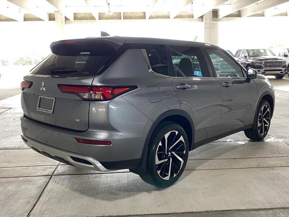 new 2023 Mitsubishi Outlander car, priced at $27,346