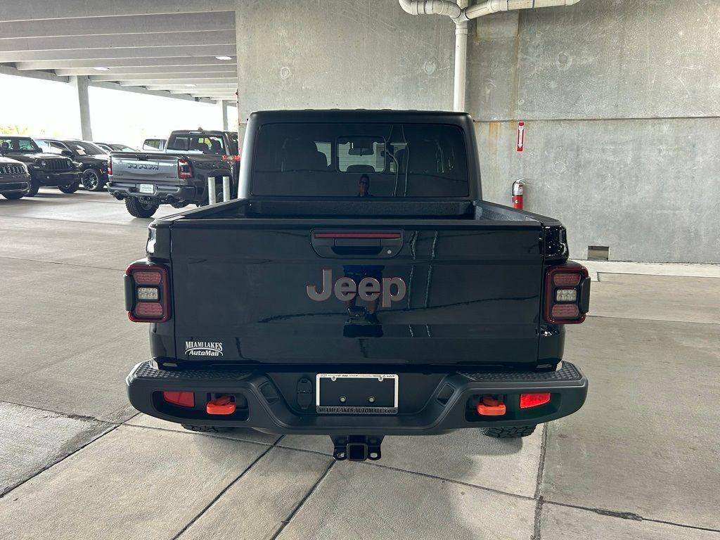 new 2024 Jeep Gladiator car, priced at $53,011