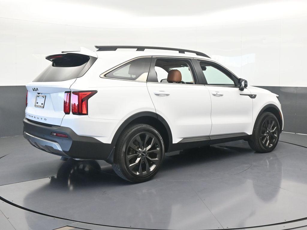 used 2022 Kia Sorento car, priced at $24,994