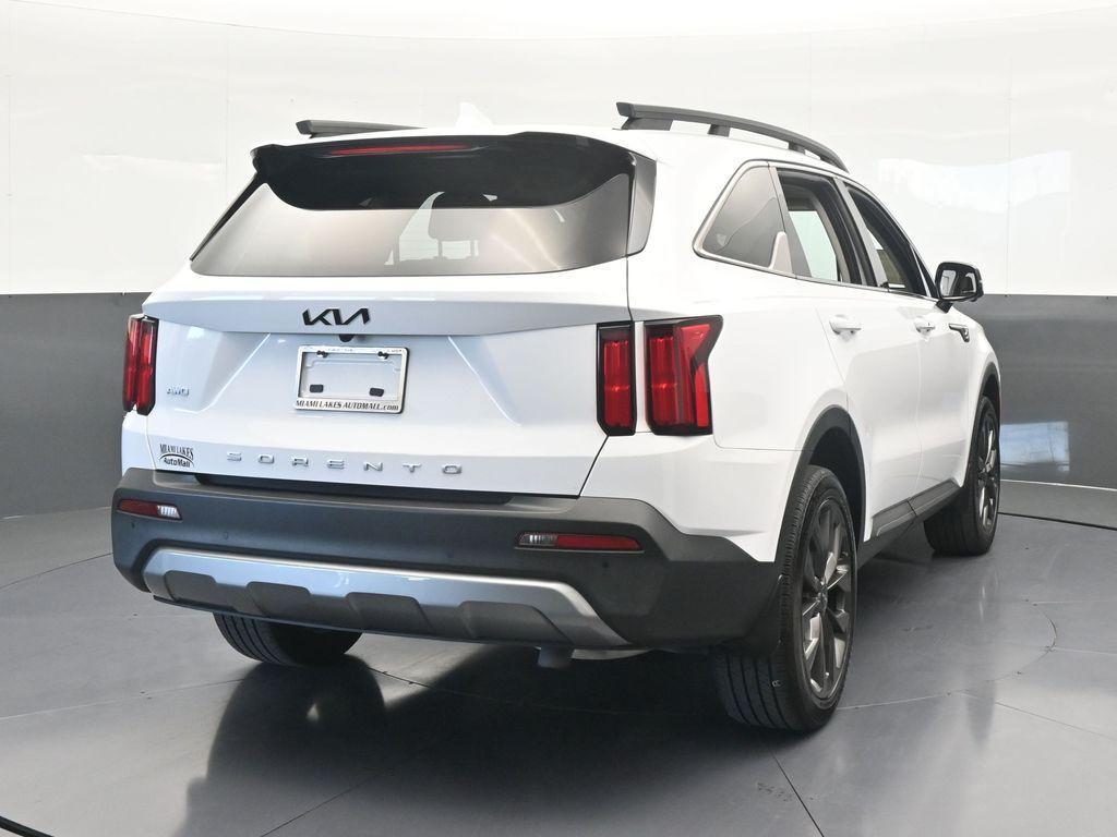 used 2022 Kia Sorento car, priced at $24,994