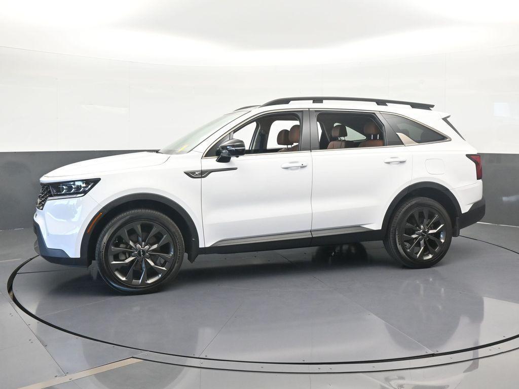 used 2022 Kia Sorento car, priced at $24,994