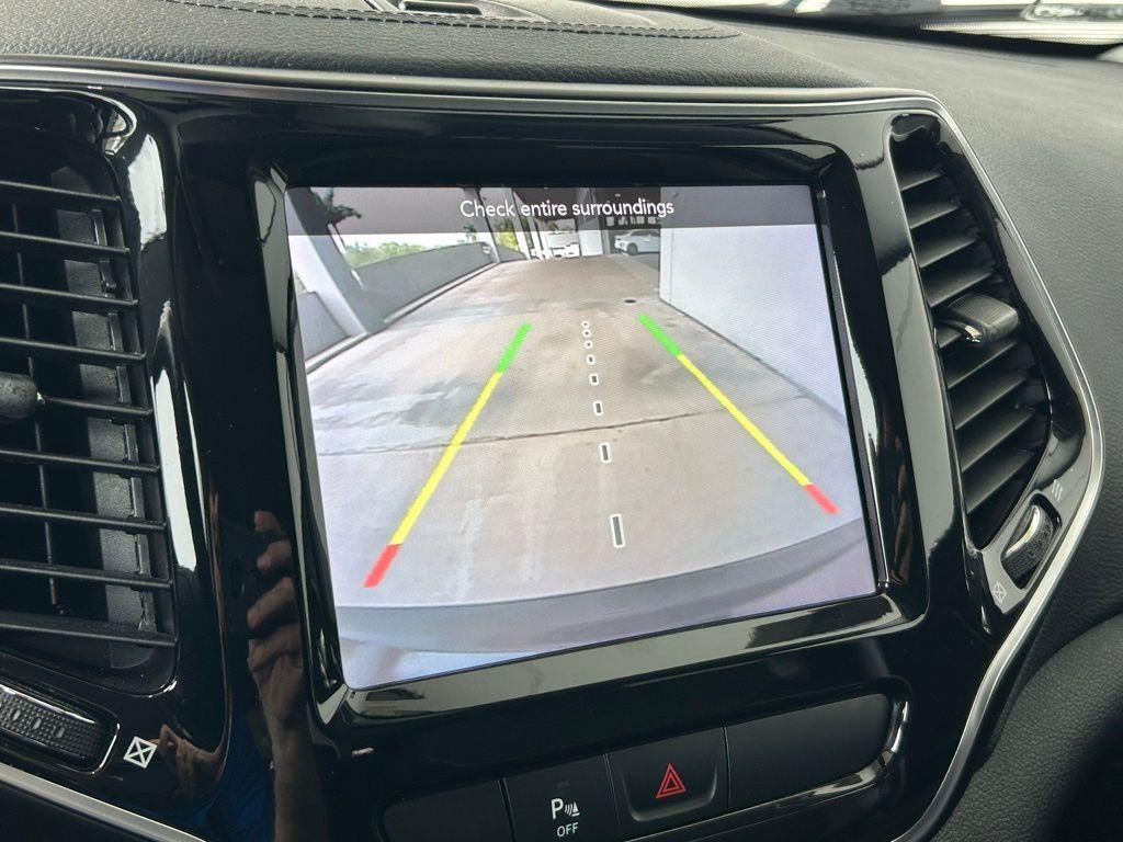 used 2020 Jeep Cherokee car, priced at $16,986