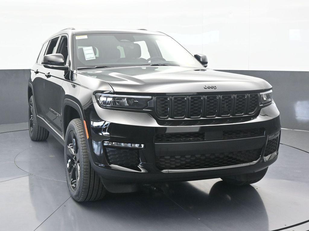 new 2025 Jeep Grand Cherokee L car