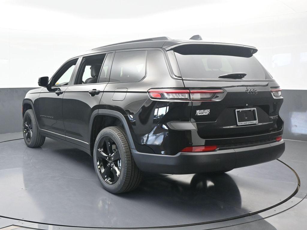 new 2025 Jeep Grand Cherokee L car