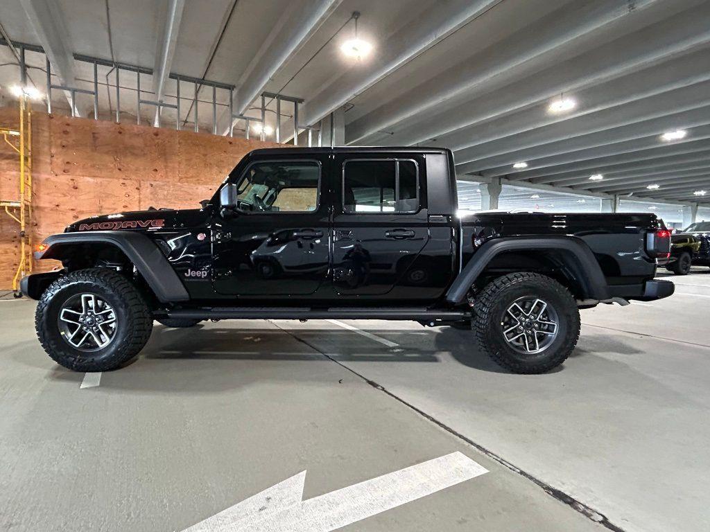 new 2024 Jeep Gladiator car, priced at $53,011