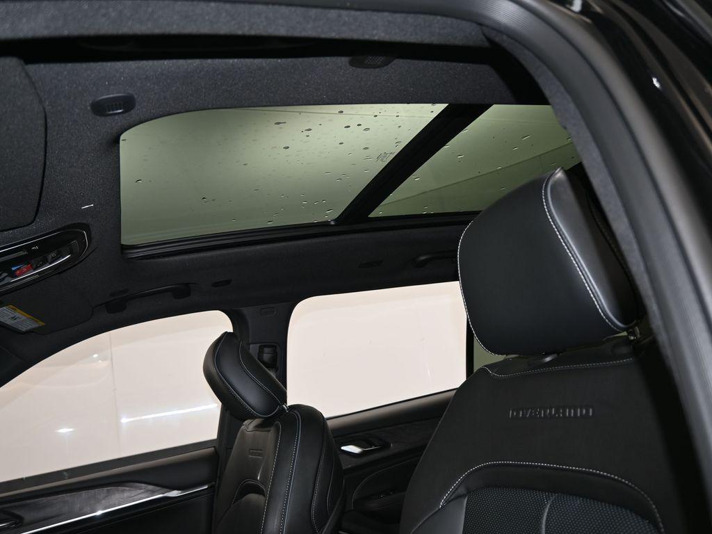 new 2025 Jeep Grand Cherokee L car