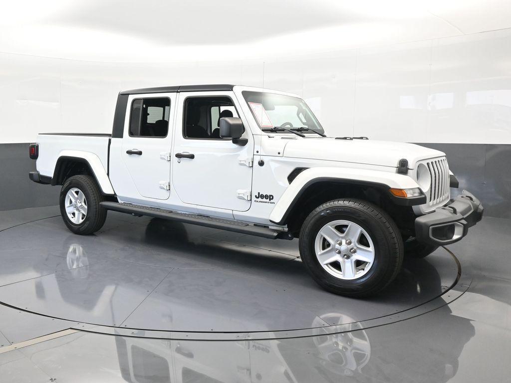 used 2021 Jeep Gladiator car, priced at $27,995