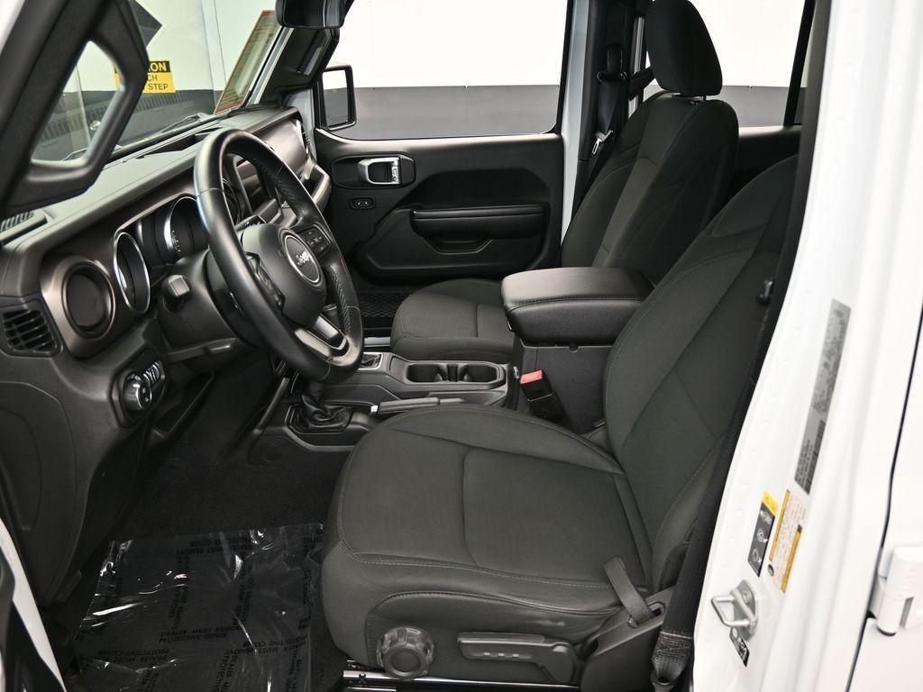 used 2021 Jeep Gladiator car, priced at $27,995