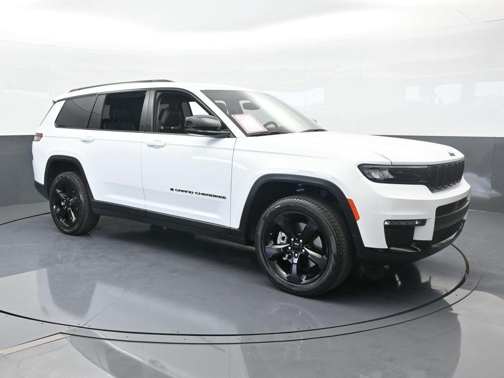 used 2024 Jeep Grand Cherokee L car, priced at $39,999