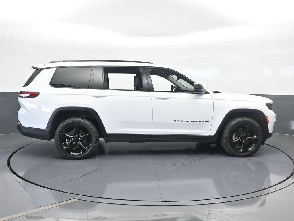 used 2024 Jeep Grand Cherokee L car, priced at $32,694