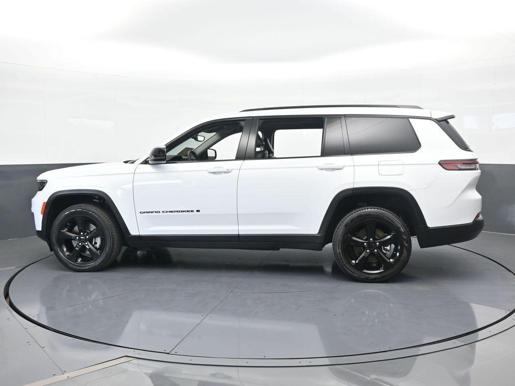 used 2024 Jeep Grand Cherokee L car, priced at $39,999