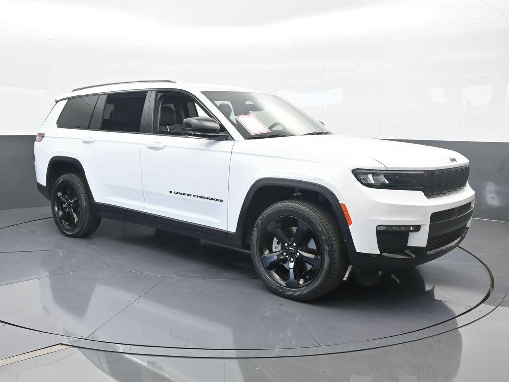 used 2024 Jeep Grand Cherokee L car, priced at $32,694