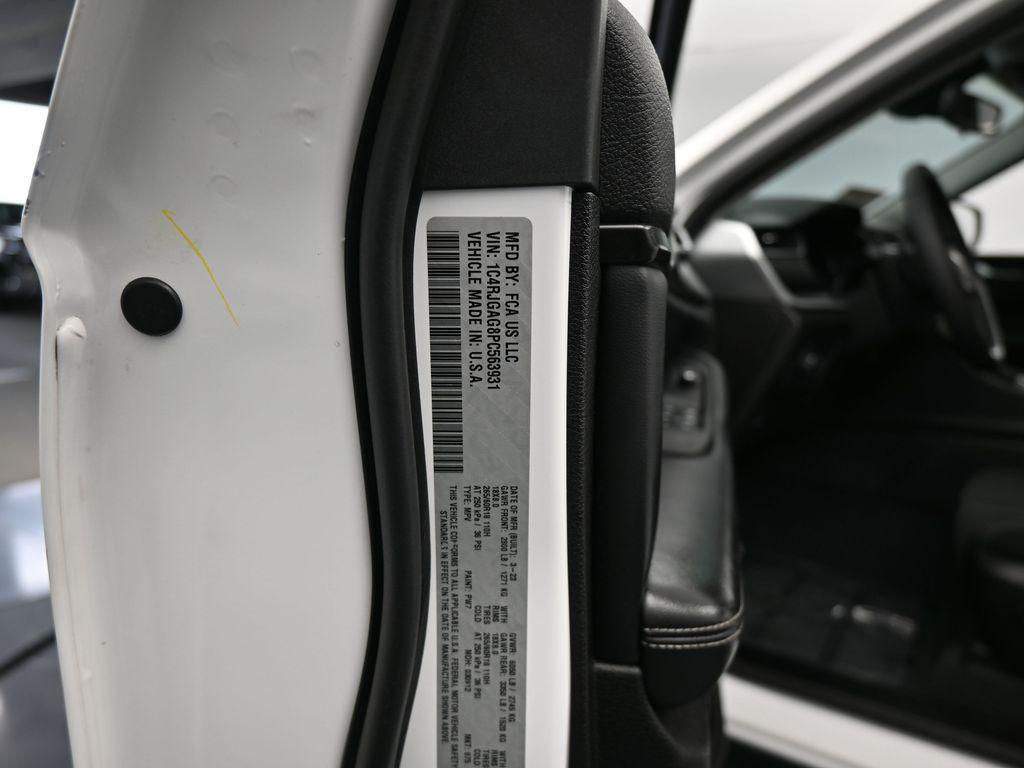used 2023 Jeep Grand Cherokee car, priced at $25,959