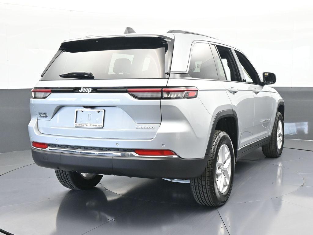 new 2024 Jeep Grand Cherokee car, priced at $36,383