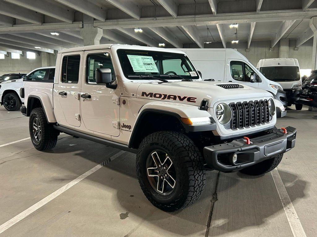 new 2024 Jeep Gladiator car, priced at $49,547